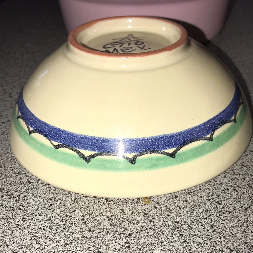 Authentic Mexican Pottery Mexican salsa bowls - Signed